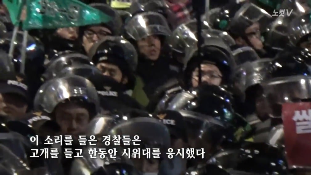 전 세계에 유례없던 시위 모습.jpg - | 인스티즈