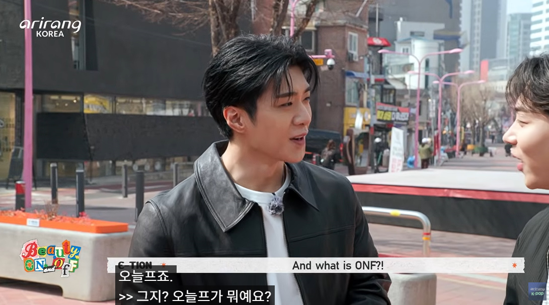 9년 차인데 아이돌인걸 부끄러워하는 남돌...jpg | 인스티즈