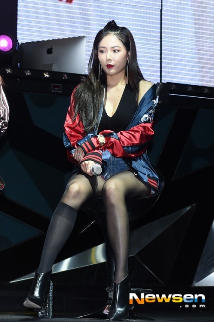 오늘자 현아 얼굴.jpg | 인스티즈