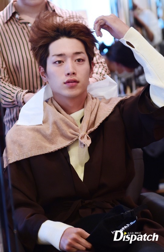 서강준 미용실에서 메이크업 전 vs 후.JPG | 인스티즈