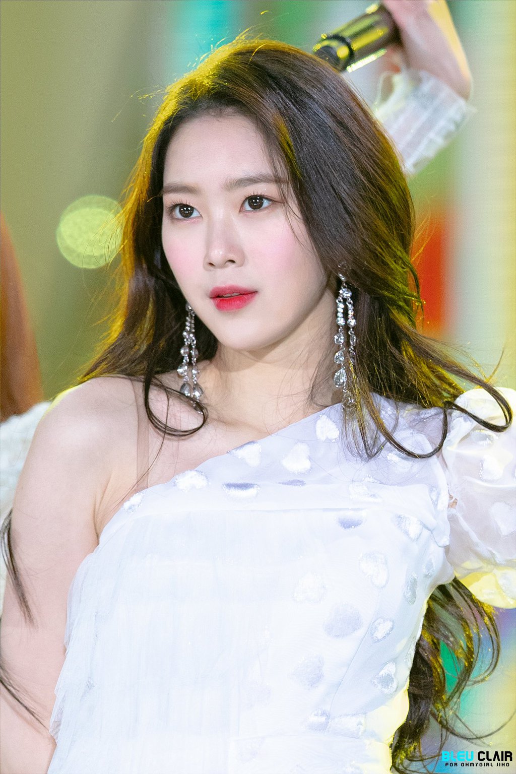190301 오마이걸 지호 - 불꽃놀이One K 콘서트 + 190302 비밀정원 스압주의 | 인스티즈