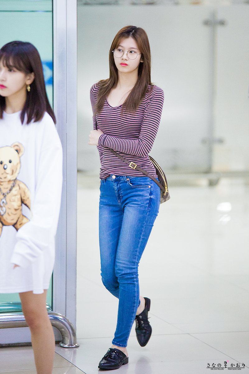 어쩜 이렇게 이쁠까싶은 트와이스 사나.jpg | 인스티즈