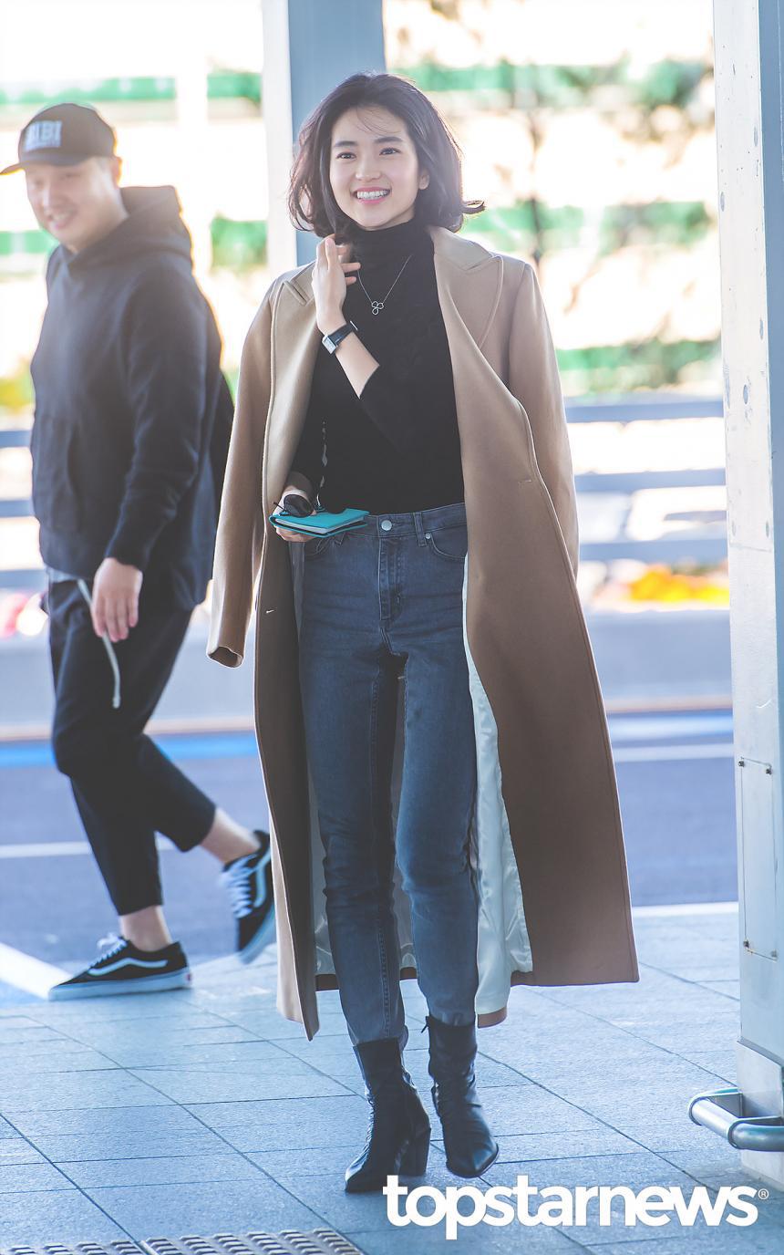 오늘자 단발한 애기씨.jpg | 인스티즈