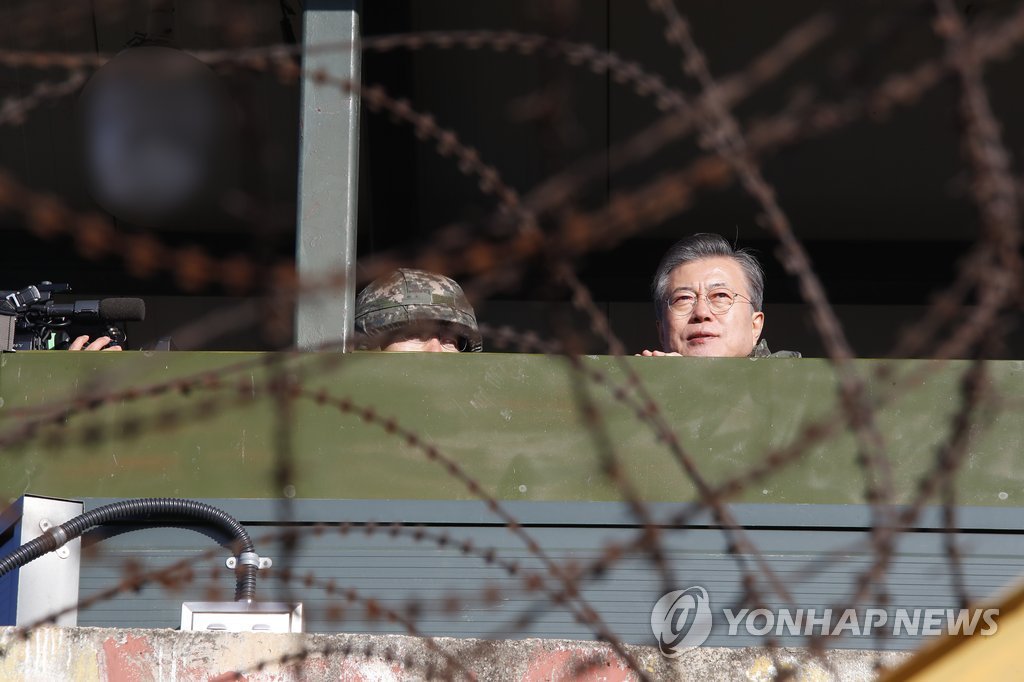 오늘 오전 문재인 대통령 근황 (육군 제5보병사단 신병교육대 방문) | 인스티즈