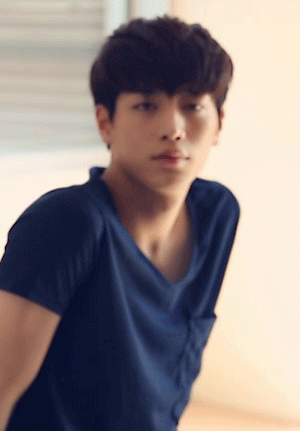요즘 여자들이 대한민국에서 제일 잘생긴것같다는 남자.gif | 인스티즈