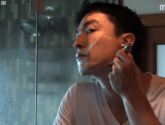 여초에서 난리난 면도하는 다니엘 헤니.jpgif | 인스티즈