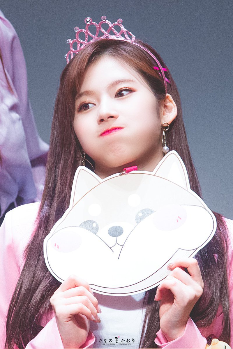 어쩜 이렇게 이쁠까싶은 트와이스 사나.jpg | 인스티즈