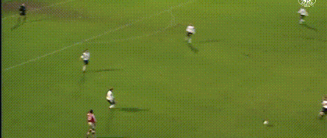 중앙선에서 냅따 후리는 긱스.gif | 인스티즈