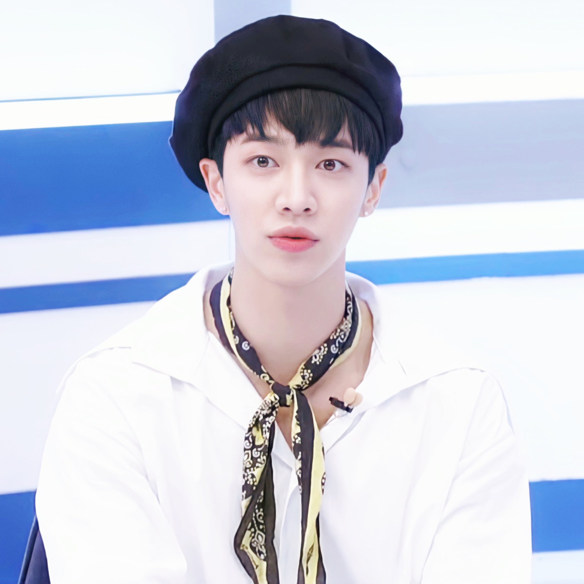 팬들이 해달라는 거 다 해주는 이기광 | 인스티즈