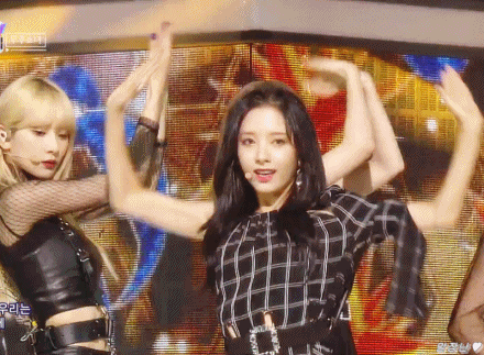 [데이터주의] 오늘자 인기가요 우주소녀 보나, 설아, 은서, 여름, 루다.gif | 인스티즈