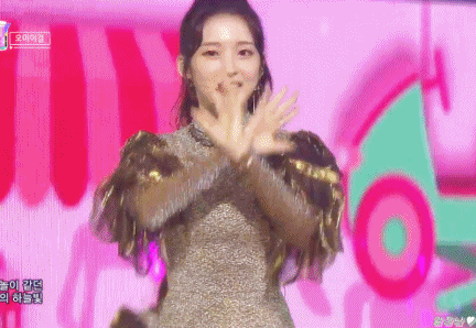 [데이터주의] 오늘자 인기가요 오마이걸.gif | 인스티즈