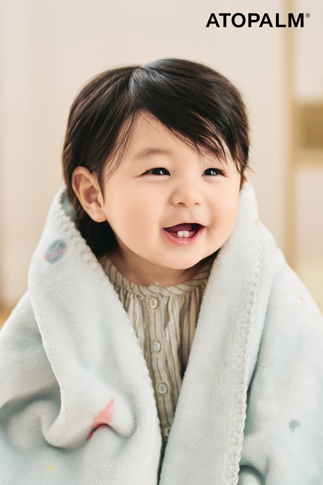 엄마 사야랑 아토팜 광고 찍은 심형탁 아들 하루 | 인스티즈