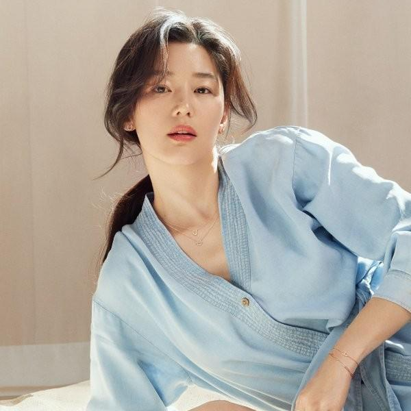 실물로 봤던 여자 연예인들중에서 제일 이뻤던 연예인은? | 인스티즈