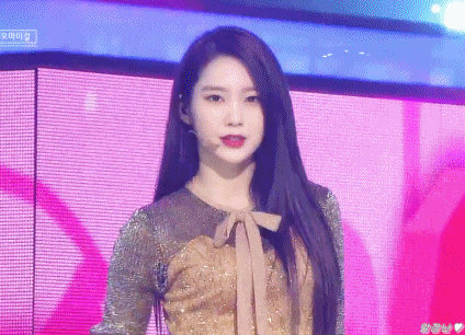 [데이터주의] 오늘자 인기가요 오마이걸.gif | 인스티즈
