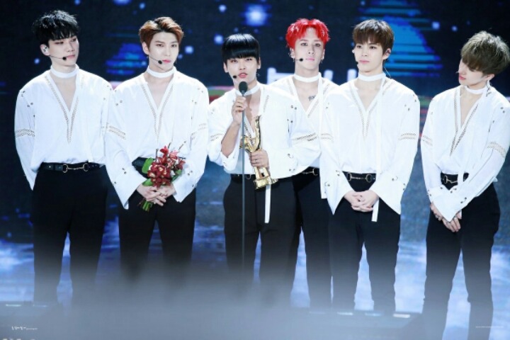 열일하는 아이돌 코디들 | 인스티즈