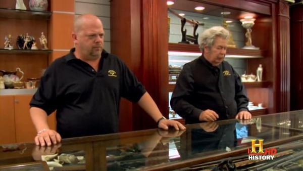 전당포 사나이와 만난 5600만원에 팔린 캡틴 아메리카 방패 | 인스티즈