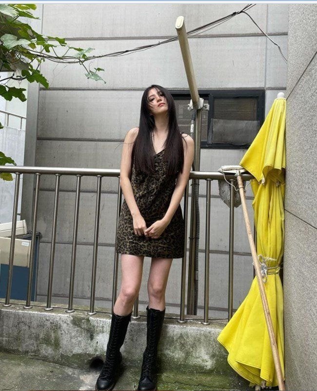 생각했던 것보다 키가 안크다는 말이 많은 배우.jpgif | 인스티즈