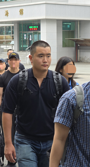 오늘 해군 장교로 입대한 삼성 회장 이재용 아들 이지호.jpg | 인스티즈