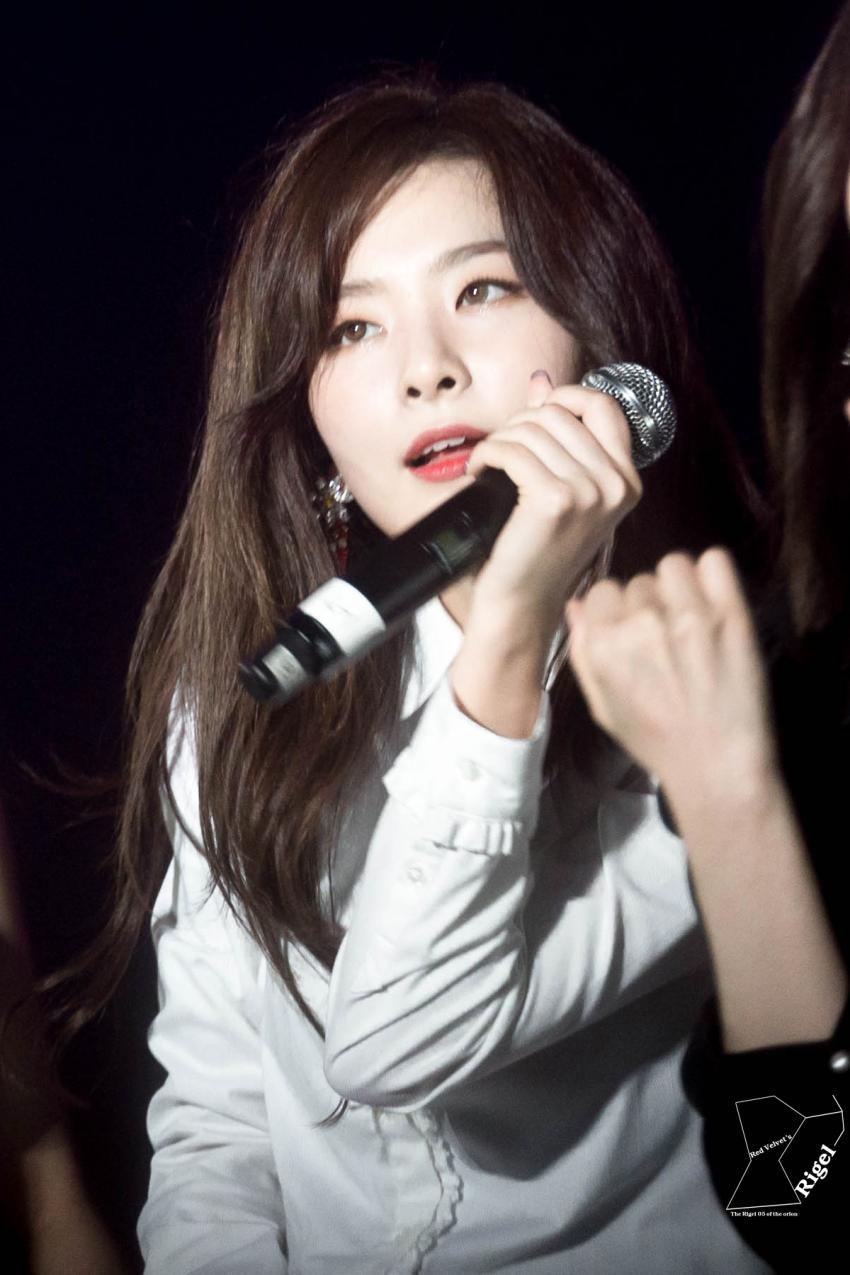 역장님 된 기념 레드벨벳 | 인스티즈