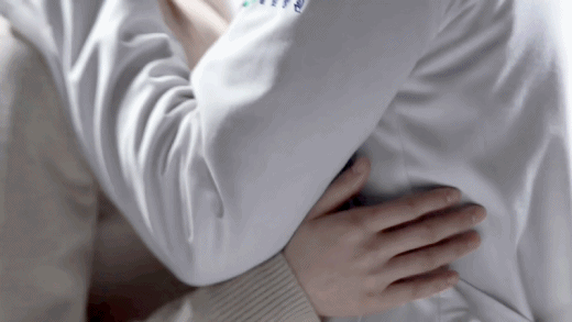 그렇게 수위높은 장면도 아닌데 야하게 느껴지던 키스신 장면들(feat.키스 장인).gif | 인스티즈