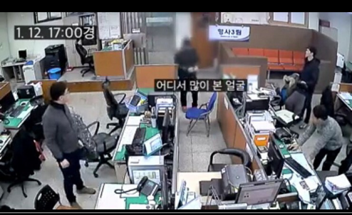 노인정에서 쌀과 김치를 훔은 청년 그리고 그를 용서해준 어른들 | 인스티즈