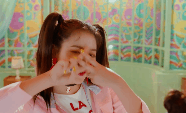 레드벨벳 얼빡샷.gif | 인스티즈
