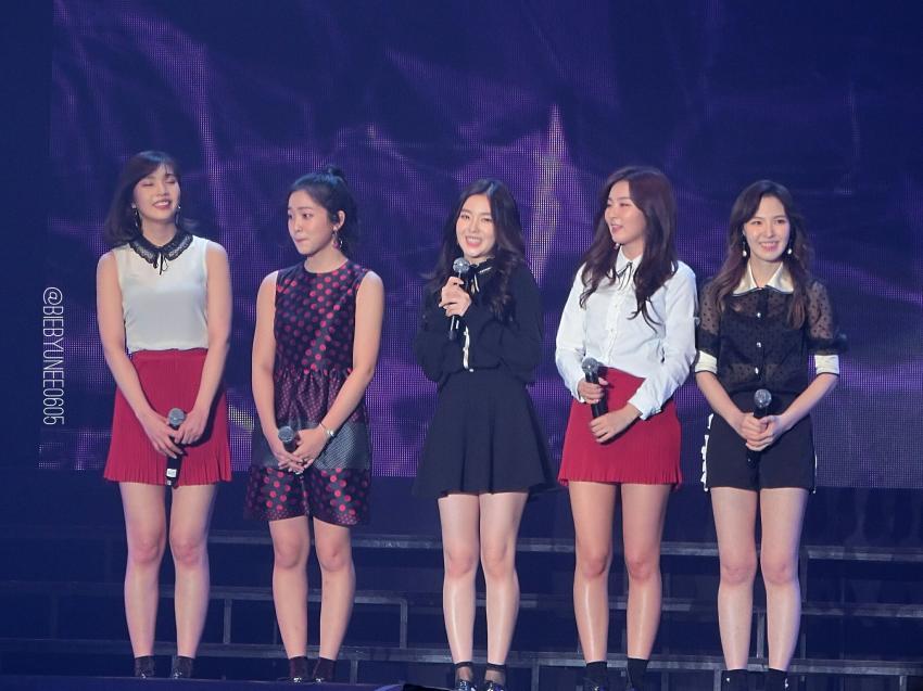 역장님 된 기념 레드벨벳 | 인스티즈