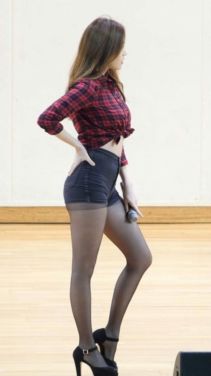 일어나자마자 올리는 걸스데이 유라.gif | 인스티즈