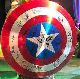 전당포 사나이와 만난 5600만원에 팔린 캡틴 아메리카 방패 | 인스티즈