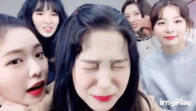 역장님 된 기념 레드벨벳 | 인스티즈