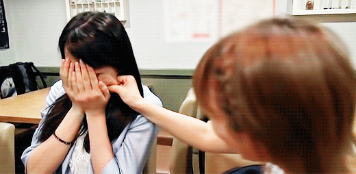 학교다닐때 친구들이랑 하는 게임 중에 겁나아픈거 5위안에 드는것 | 인스티즈