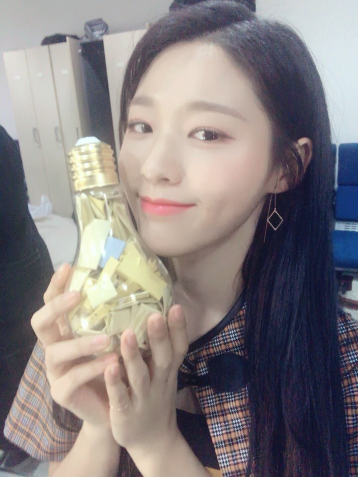오늘자 설현 손편지 | 인스티즈