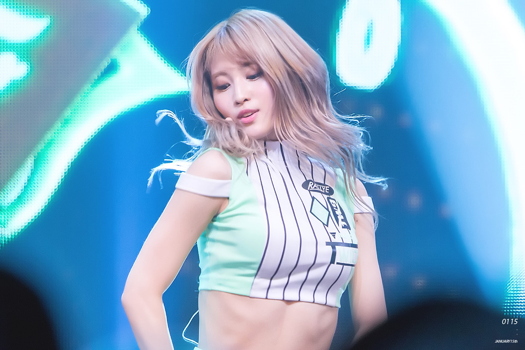 데뷔초 인기없다가 쭉쭉치고올라온 트와이스 멤버 | 인스티즈