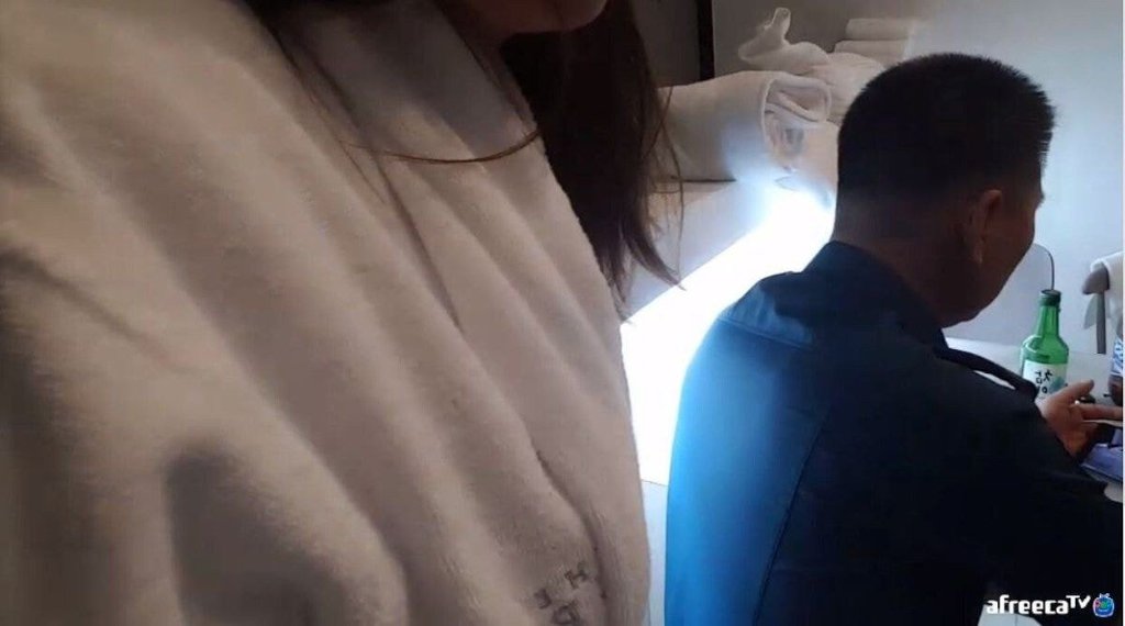오늘자 인터넷 방송 여BJ 잠방중 괴한 침입 사건 | 인스티즈