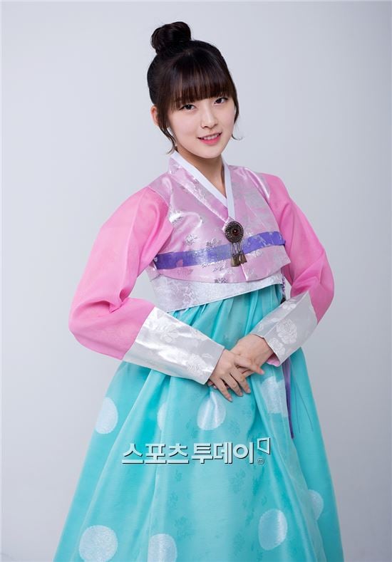 한복을 자주 입는 여자 아이돌 | 인스티즈