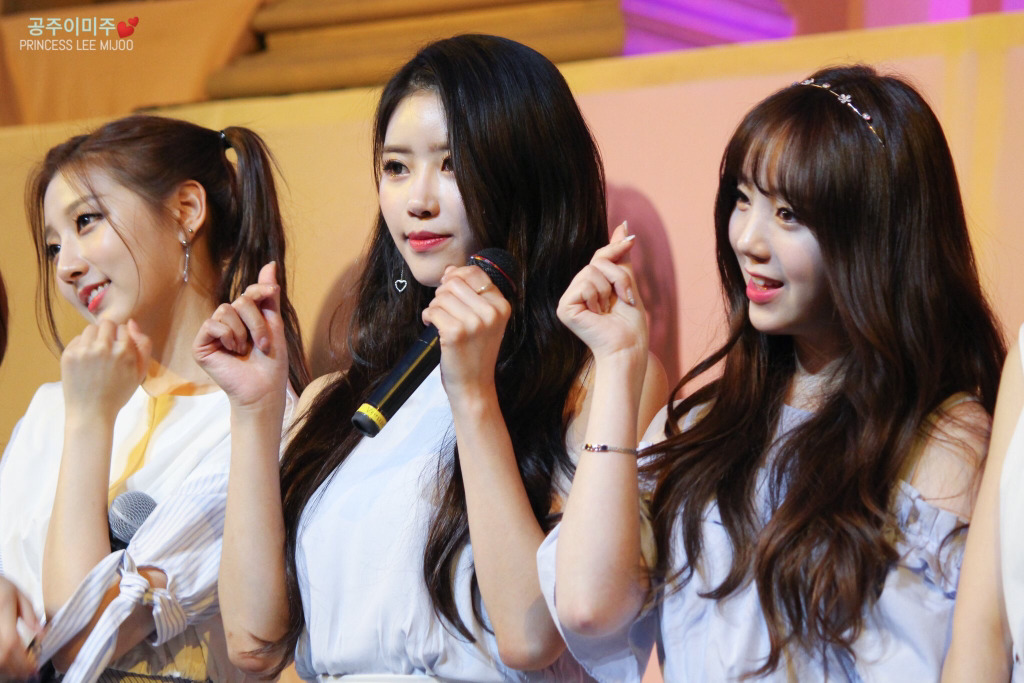 [러블리즈] 한 주의 시작은 역시 내 여자라서 미주 | 인스티즈