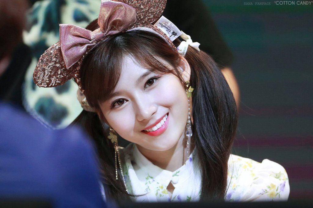 양갈래머리 사나.jpgif | 인스티즈