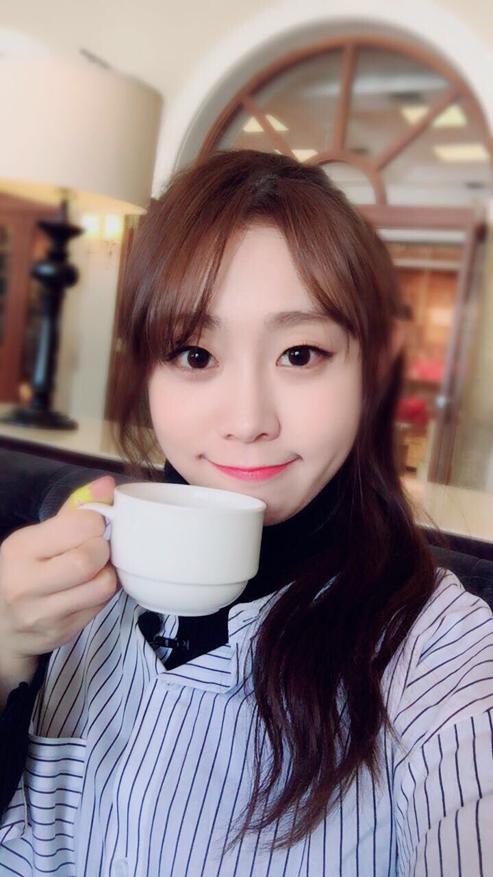 양치하면 개운한데 양치기는 얼마나 개운할까싶어 러블리즈 지수.jpg | 인스티즈