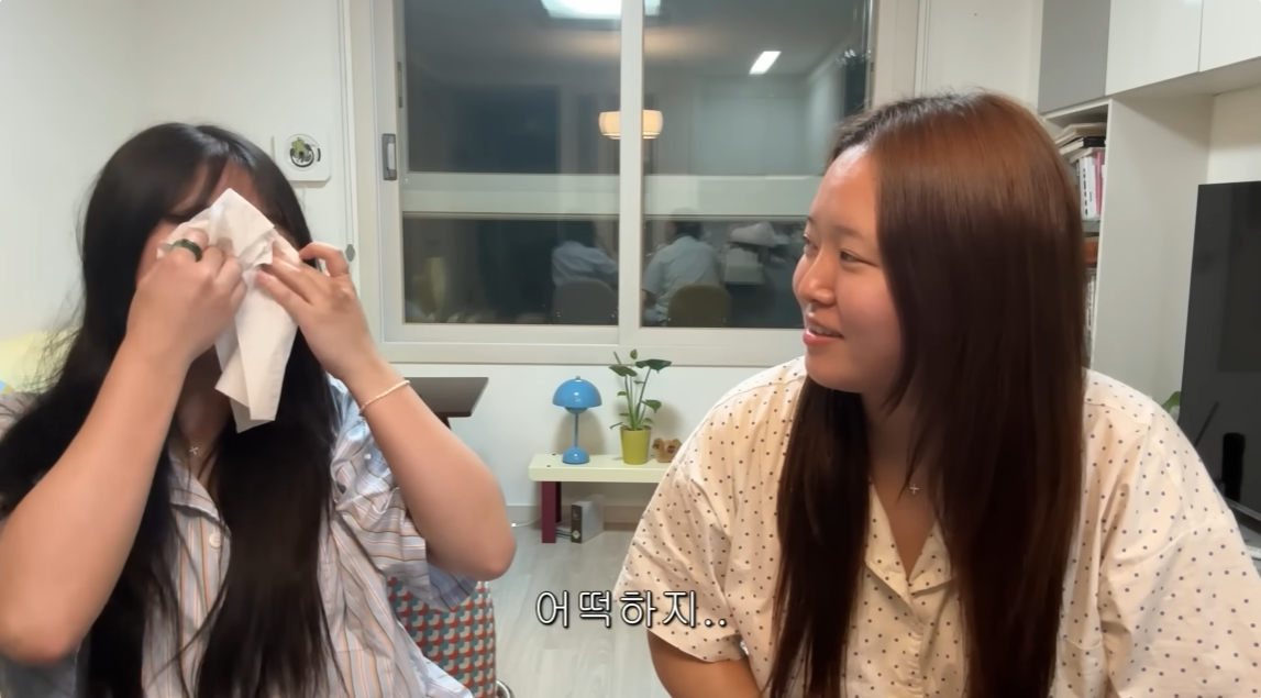 올라오자마자 여자들 다 오열하게 만든 찰스엔터 영상.jpg | 인스티즈