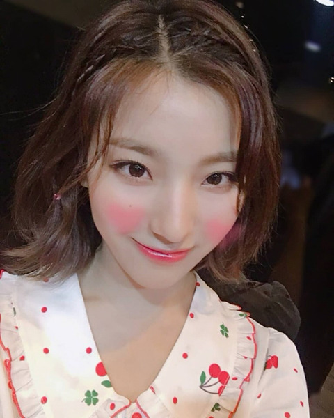 프로미스 나인 이새롬 | 인스티즈