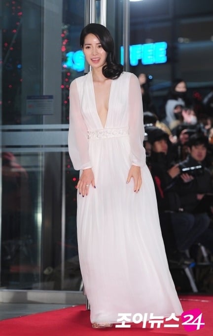 오늘자 연예대상 임지연 드레스.jpg | 인스티즈