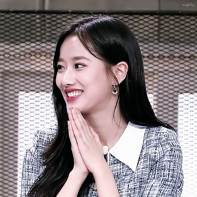 3세대, 4세대 여자아이돌 걸그룹들의 비주얼 센터 멤버들 .gif | 인스티즈