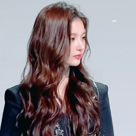 3세대, 4세대 여자아이돌 걸그룹들의 비주얼 센터 멤버들 .gif | 인스티즈