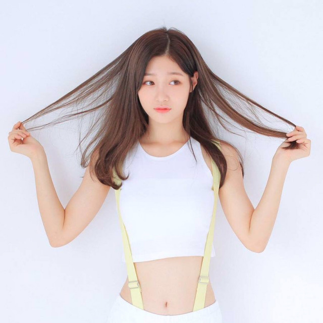 지금 논란되는 mbk정채연 시즌그리팅 .jpg | 인스티즈