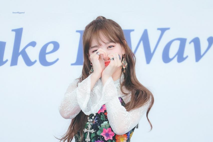한국원스들 흔들어 재껴버린 나연이 | 인스티즈