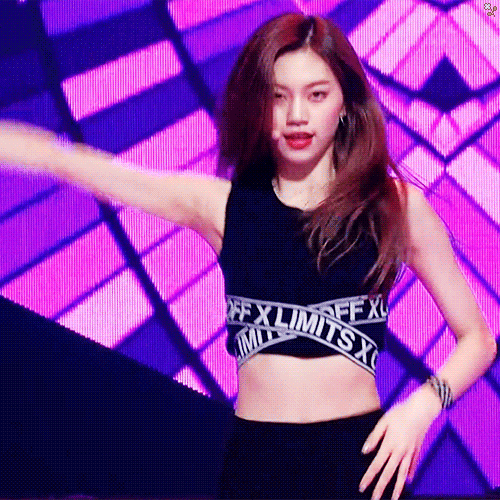 3세대, 4세대 여자아이돌 걸그룹들의 비주얼 센터 멤버들 .gif | 인스티즈