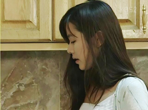 손예진도 못 이긴다는 그분. JPGIF | 인스티즈