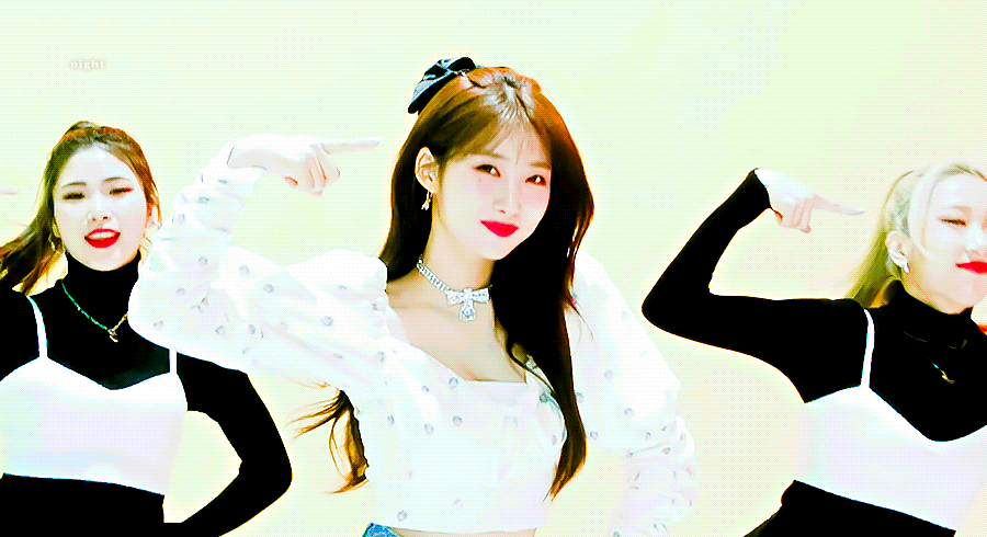 3세대, 4세대 여자아이돌 걸그룹들의 비주얼 센터 멤버들 .gif | 인스티즈