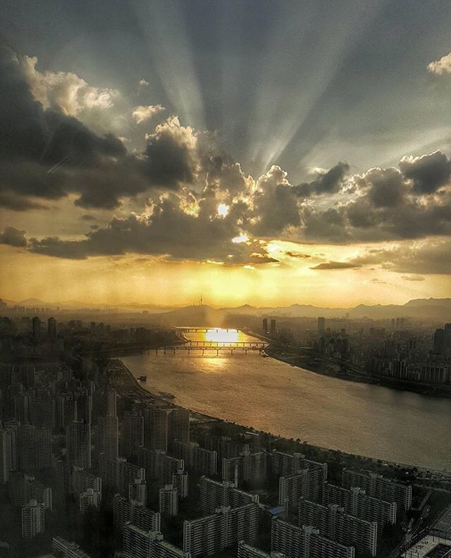 작은 평수라도 서울에서 살기 VS 좀 더 넓은 평수로 지방에서 살기 | 인스티즈