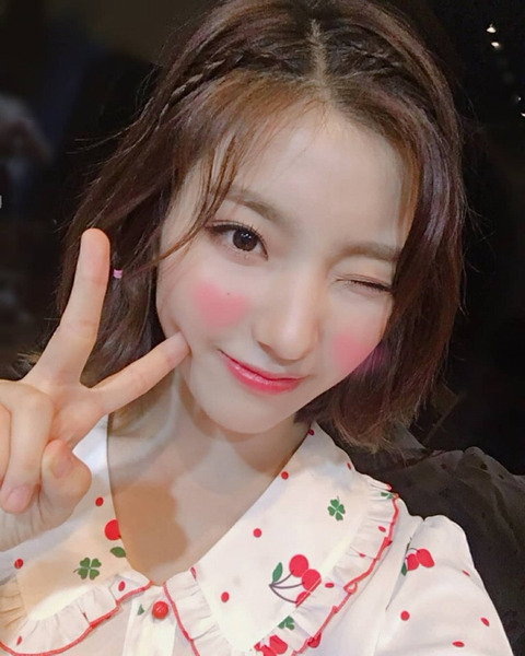 프로미스 나인 이새롬 | 인스티즈